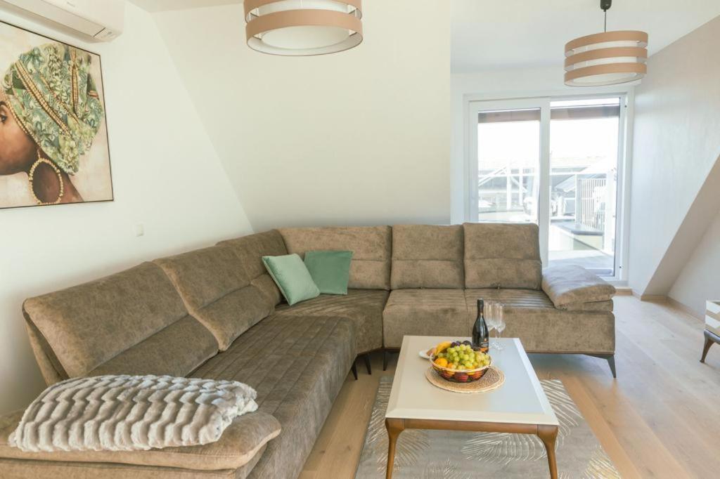 New Design Penthouse And Apartment *
