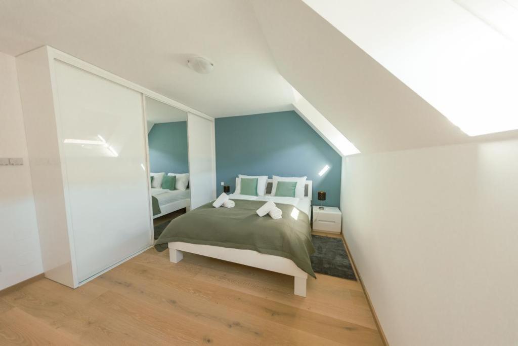 New Design Penthouse And