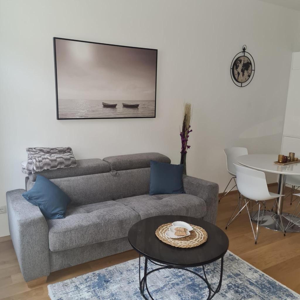 Apartment New Design Penthouse And Vienna