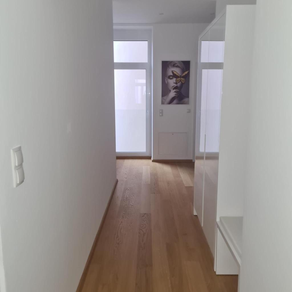 Apartment New Design Penthouse And Vienna